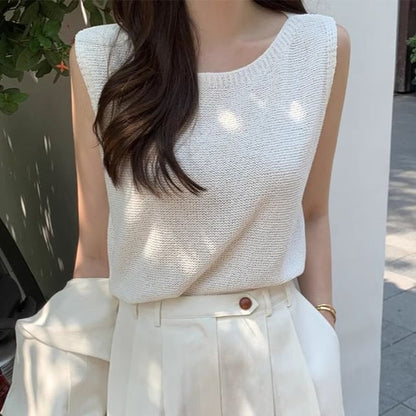 Plain Knitted Round-Neck Tank