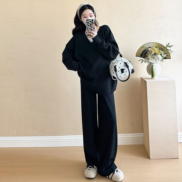 Maternity Knitted Two-Piece Sweater & Wide-Leg Pants Set