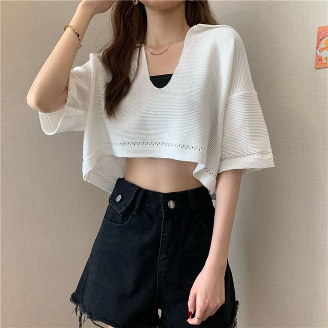 Cropped Knit Tee with V-Neck, Elbow Sleeved, Solid Color