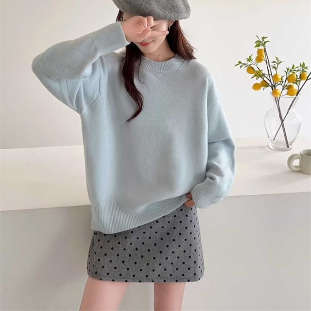 Plain Crew-Neck Pullover Sweater