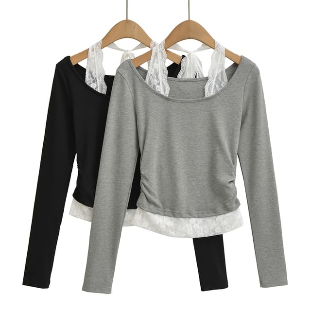Scoop-Neck Sleeved Plain Lace-Trimmed Tee