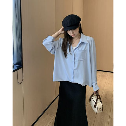 Pocketed Plain Sleeved Button-Up Shirt