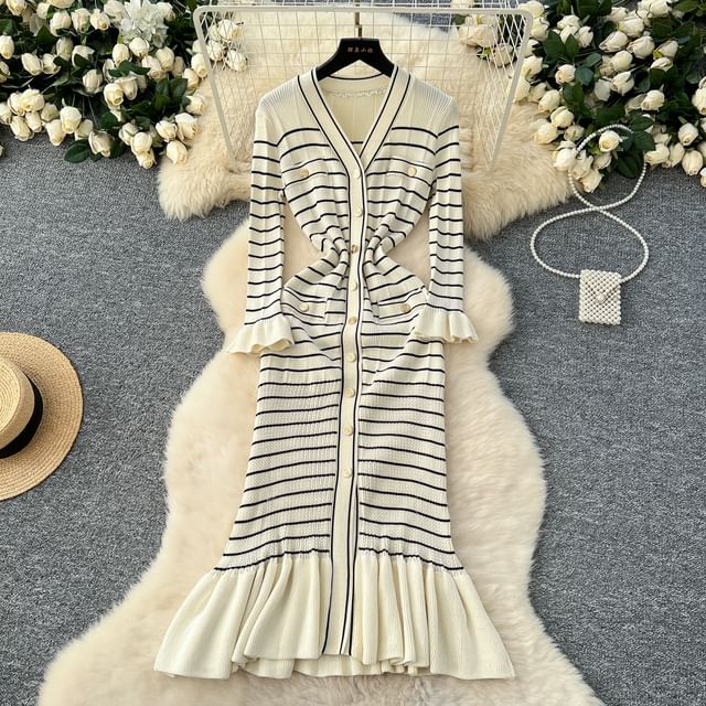 Long-Sleeve V-Neck Striped Maxi Mermaid Dress