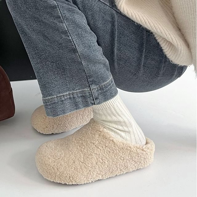 Plain Fleece Home Slippers