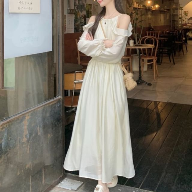 Long-Sleeve Cold Shoulder Plain Maxi A-Line Dress