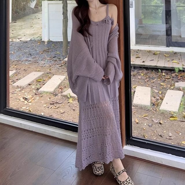 Plain Cardigan / Sleeveless Maxi Dress