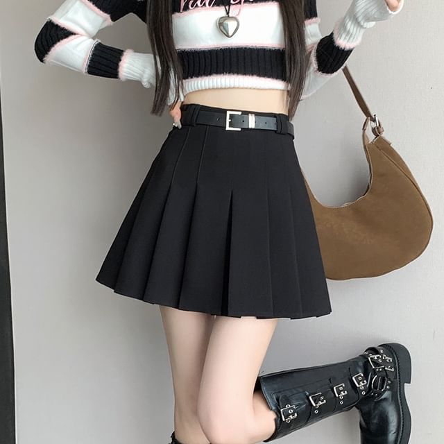 Mini Pleated Skirt - High Waist