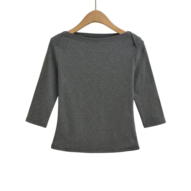 Plain Top with Boat Neckline and Elbow-Length Sleeves