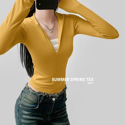 Cropped Half-Zip Faux-Layer Tee with Stand Collar and Long Sleeves