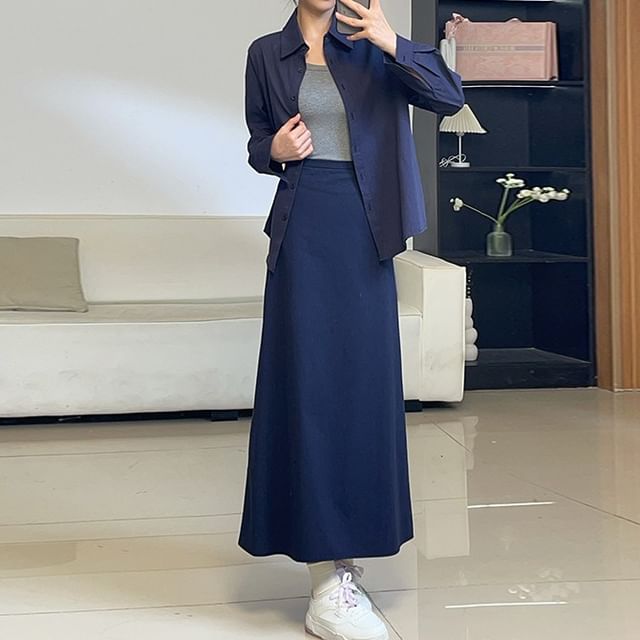 Set: Collared Shirt with Long Sleeves and High Waist Maxi A-Line Skirt