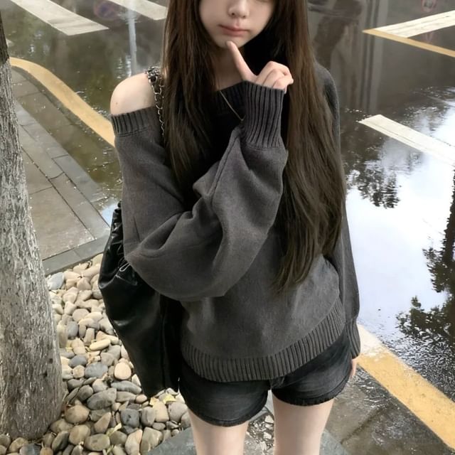 Off-Shoulder Plain Sweater with Relaxed Fit