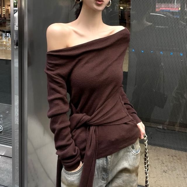 Knot-Front Off-Shoulder Long-Sleeve Solid Knit Blouse