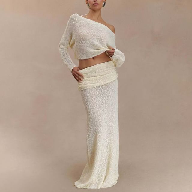 Long-Sleeve Crop Top and High-Waist Maxi Skirt Set