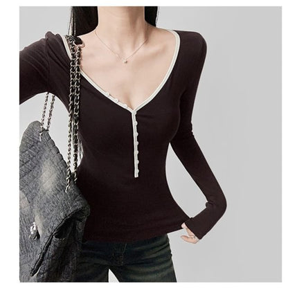 Slim-Fit Henley T-Shirt with Long Sleeves, V-Neck, and Contrast Trim