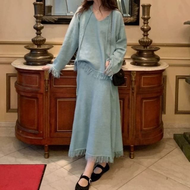 V-Neck Fringed Knit Top & High Rise Slit Midi Skirt Set