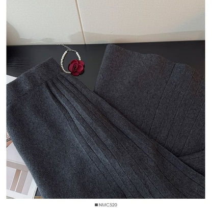 Solid Midi Pleated A-Line Skirt