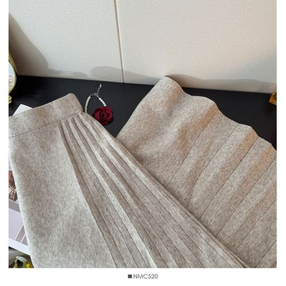 Solid Midi Pleated A-Line Skirt