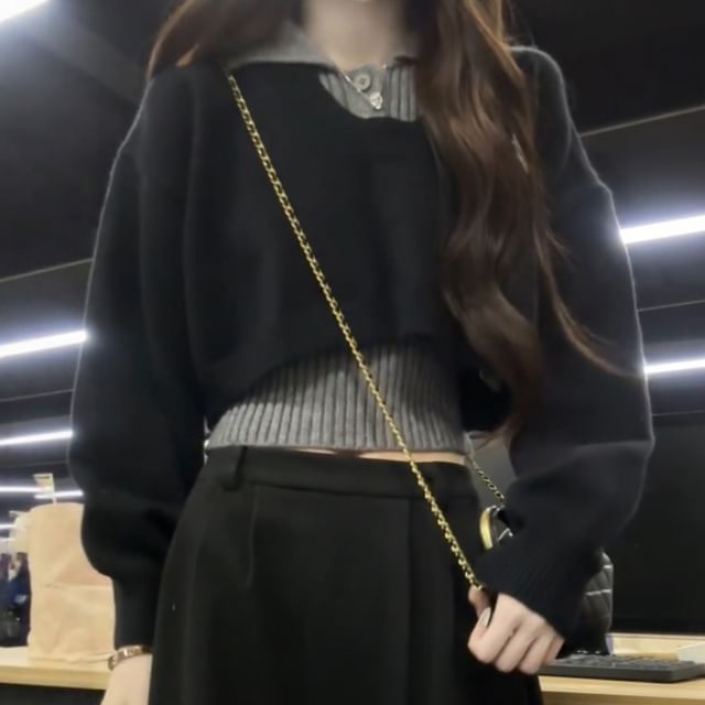 Set: V-Neck Cropped Solid Sweater + Sleeveless Knit Polo