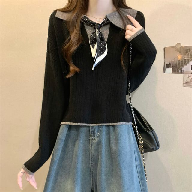Two-Tone Ribbed Knit Sweater with Collar Detail
