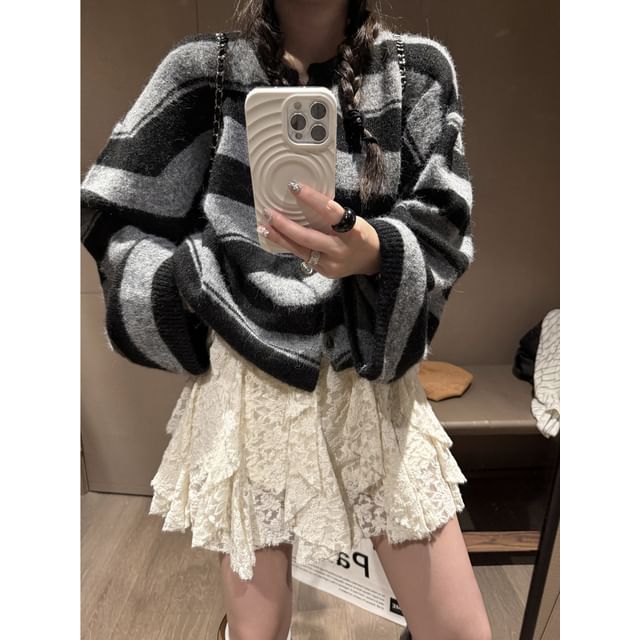 Lace-Trim A-Line Mini Skirt High Waist