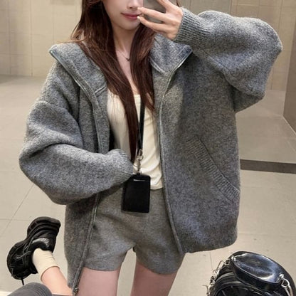 Hooded Zip Cardigan / High Rise Knit Shorts / Drawstring Rise Striped Wide Leg Pants