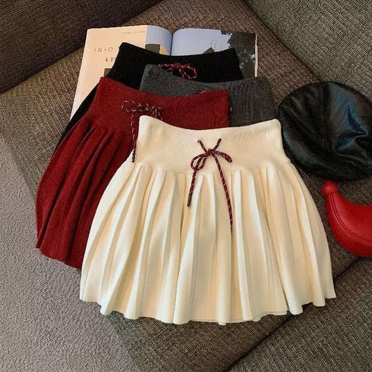 Solid Pleated Mini Skirt High Rise