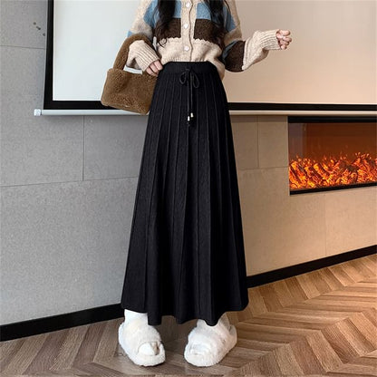 Solid Maxi A-Line Skirt High Rise