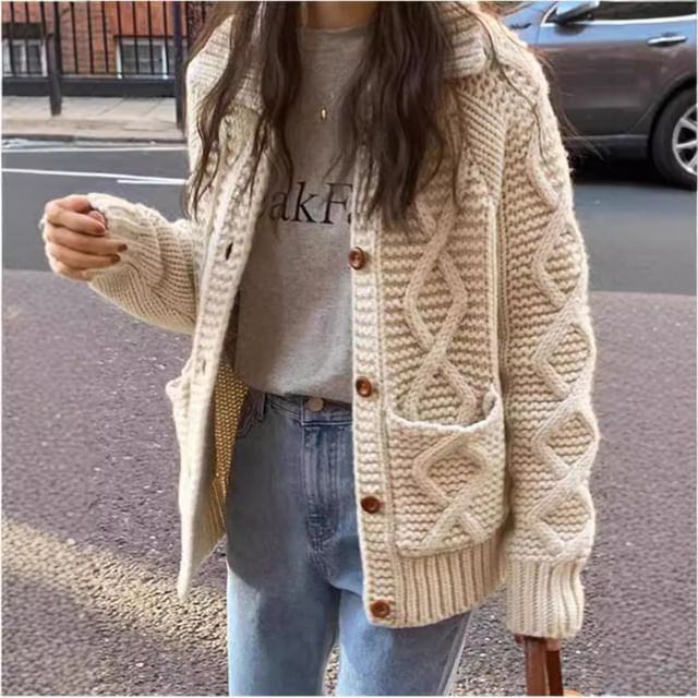 Collared Button-Up Plain Chunky Knit Cardigan