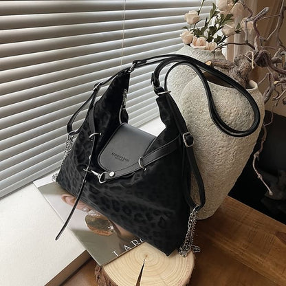 Leopard Patterned Buckled Shoulder Bag