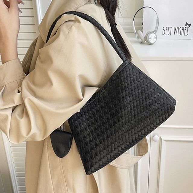 Set: Plain Woven Faux Leather Shoulder Bag + Pouch