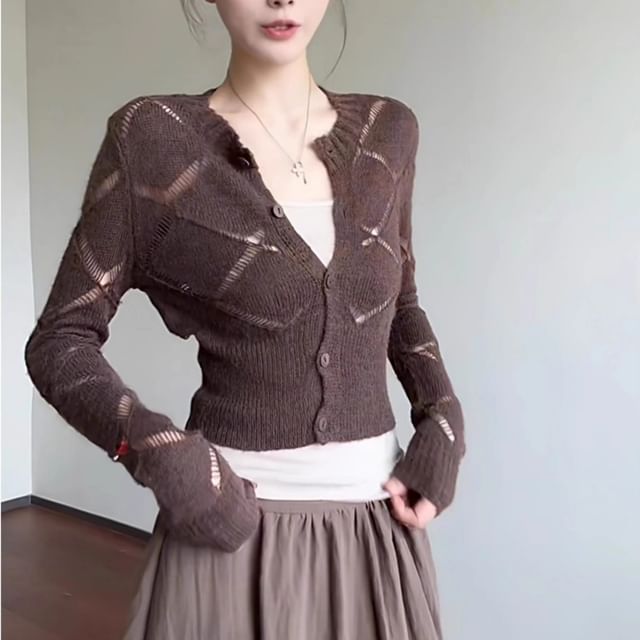 Long Sleeve V-Neck Argyle Slim-Fit Crop Cardigan