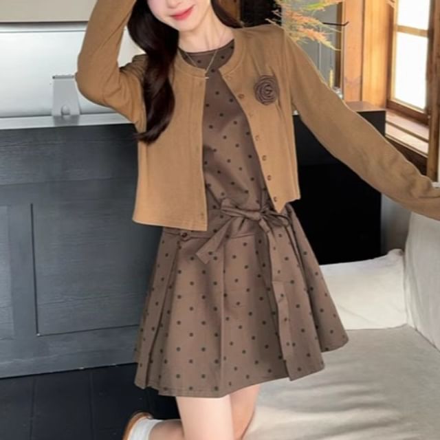 Button-Up Plain Cardigan / Sleeveless Dotted Mini A-Line Dress