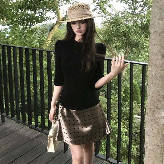 Elbow-Sleeve Knit Top & Dotted Mini Skirt