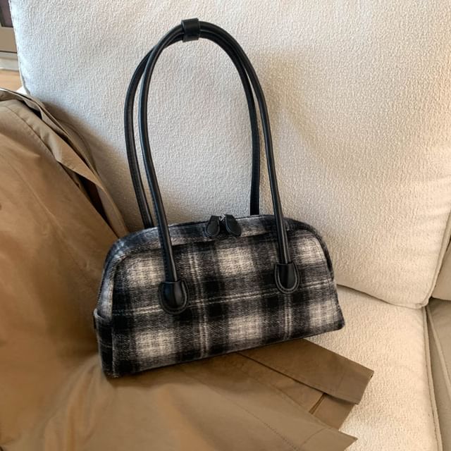 Plaid Fabric Shoulder Bag