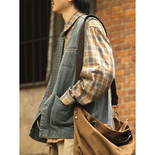 Plain Buckled Messenger Bag