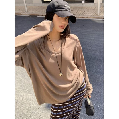 Extended Sleeve Solid Loose T-Shirt / High Rise Striped Maxi Skirt