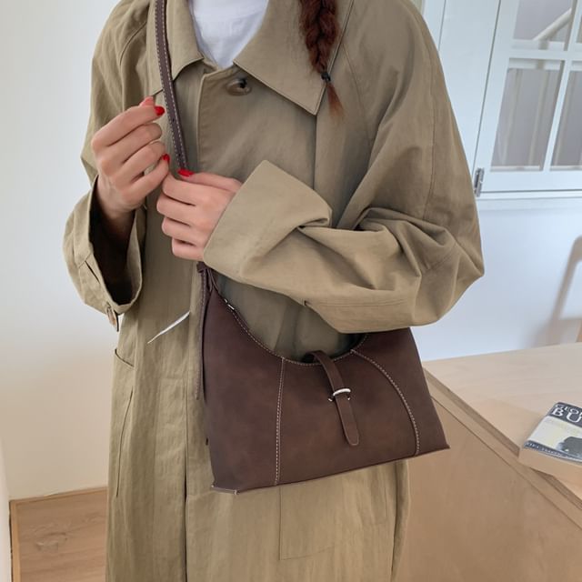 Contrast Stitching Faux Leather Shoulder Bag