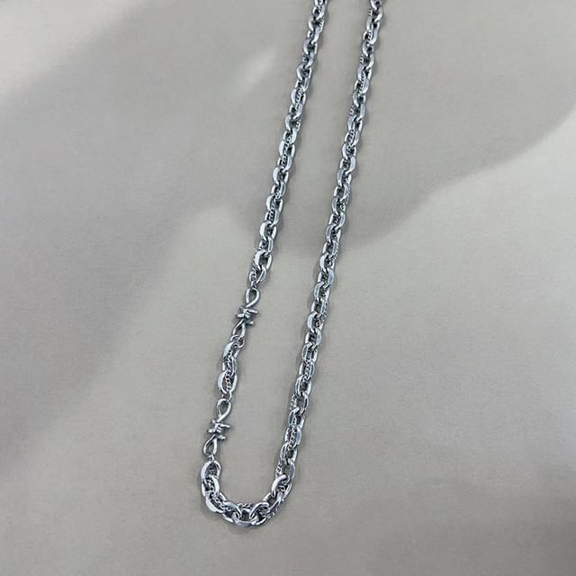 Silver Tone Chain Necklace