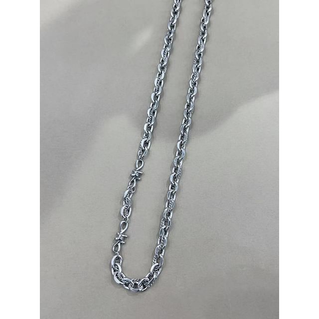 Silver Tone Chain Necklace