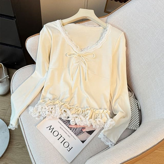 V-Neck Lace Trim Ruffled Hem Slim-Fit Top