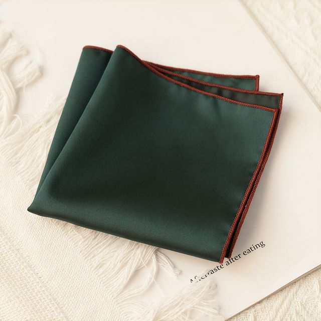 Contrast Trim Pocket Square