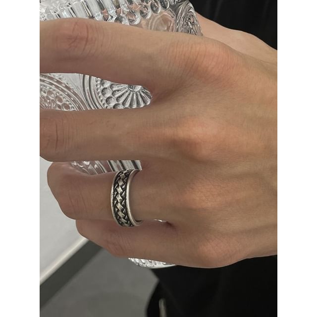 Silver Tone Engraved Ring