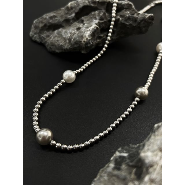 Faux Pearl Beaded Necklace