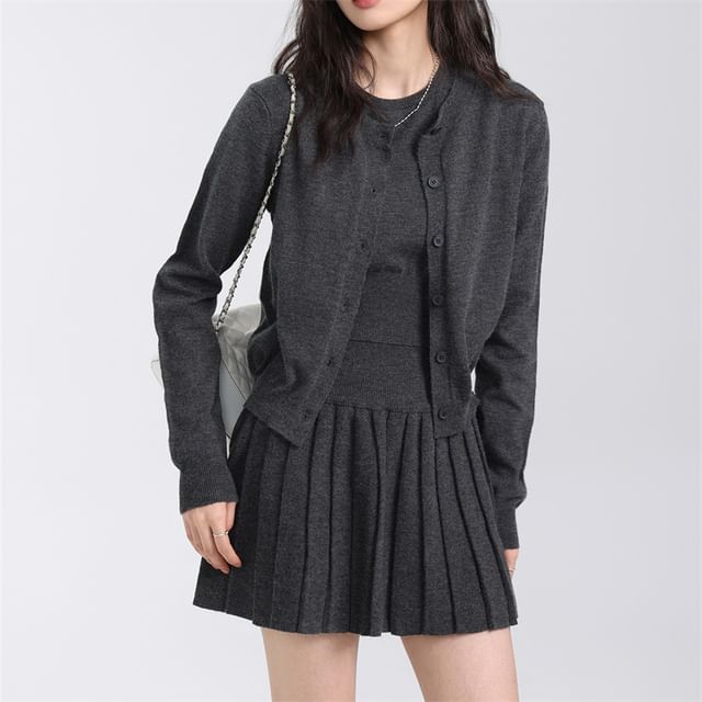 Extended Sleeve Solid Cardigan + Knit Top + High Rise Mini Pleated Skirt Set