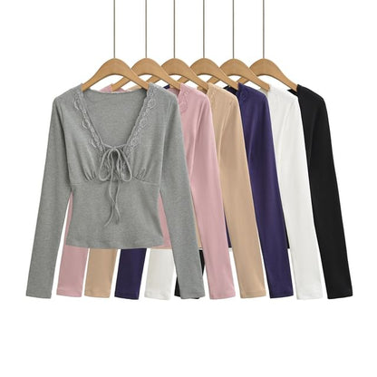 Lace Accent V-Neck Long Sleeve Tee
