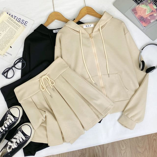 Zip Hoodie & High Waist Pleated Mini Skirt Outfit