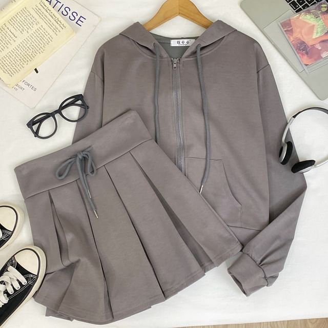 Zip Hoodie & High Waist Pleated Mini Skirt Outfit