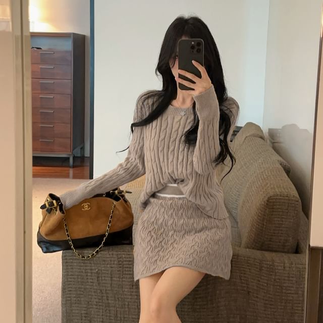 Long-Sleeve Round Neck Cable Knit Crop Top & High Waist Contrast Trim Mini A-Line Skirt