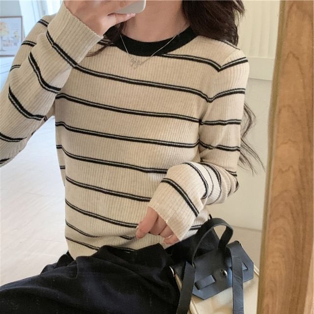 Ribbed Knit Crew Neck Striped Pullover