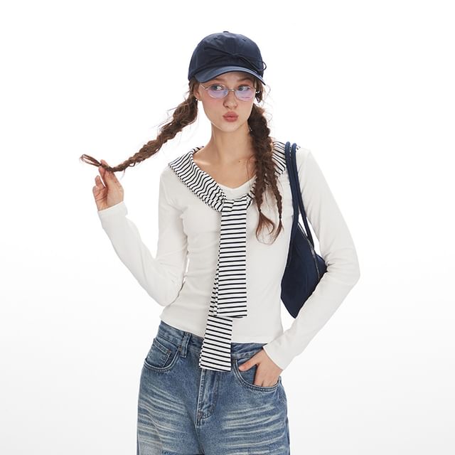 Striped V-Neck Tie-Front Fitted Tee with Long Sleeves
